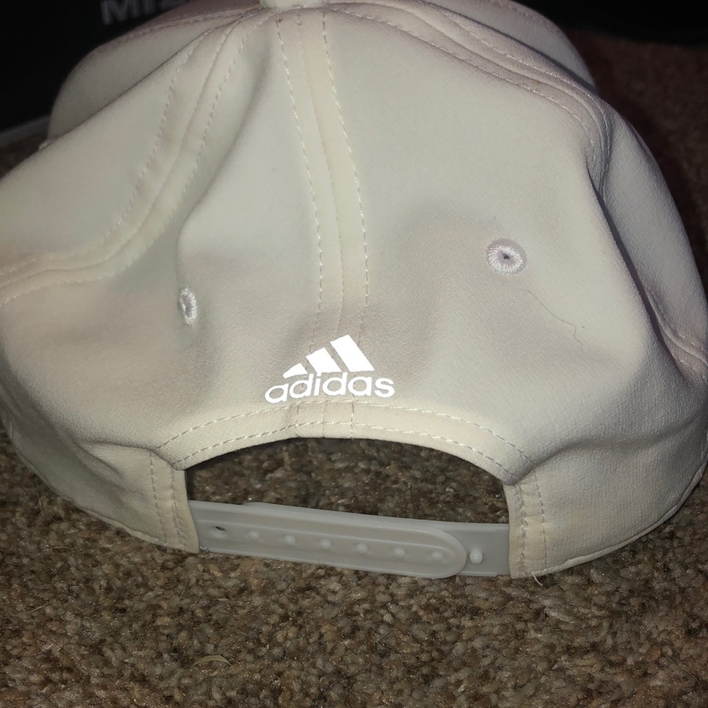 Hat - Picture 2 of 2